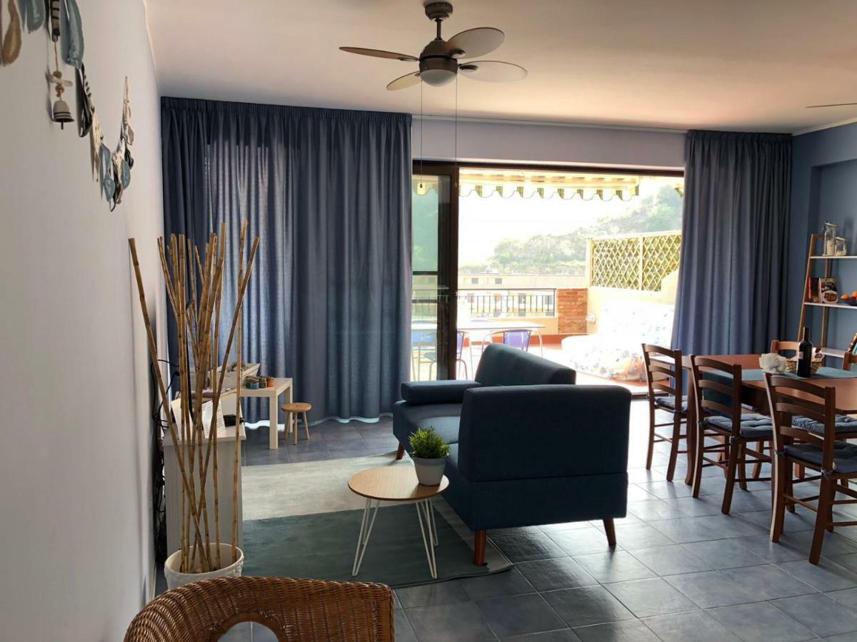 Light Blue House Διαμέρισμα Letojanni Εξωτερικό φωτογραφία